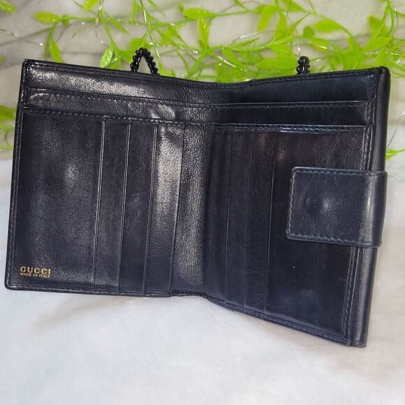 Authentic Gucci Black Lambskin Leather & Bamboo Compact Wallet - Picture 13 of 17